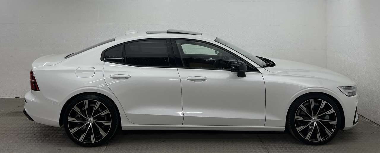 Volvo S60 | 2023