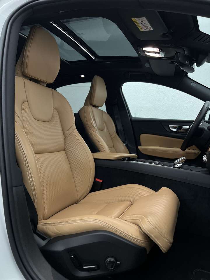 Volvo S60 | 2023