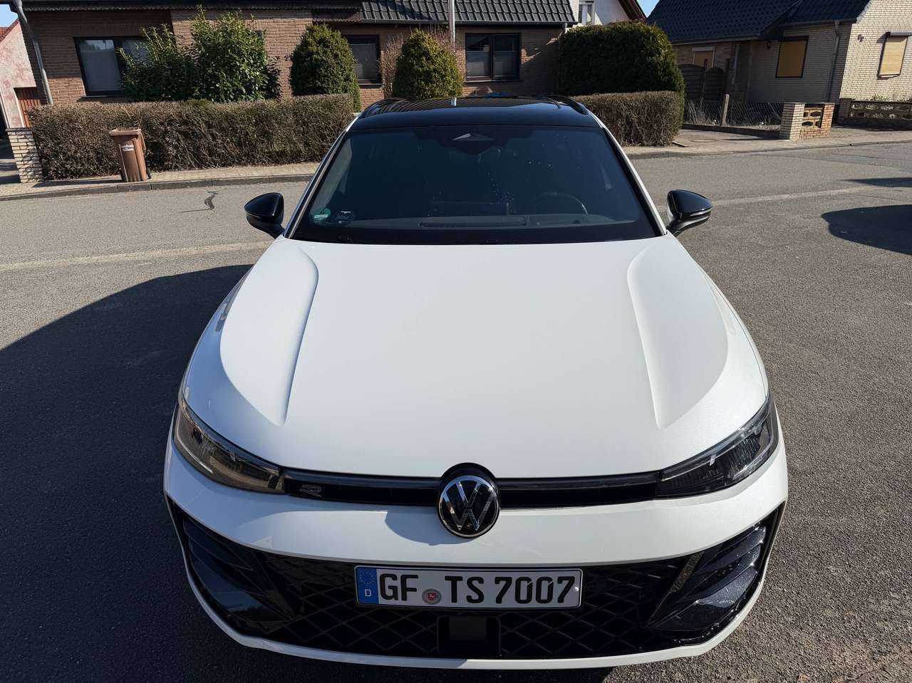Volkswagen Passat Variant | 2025
