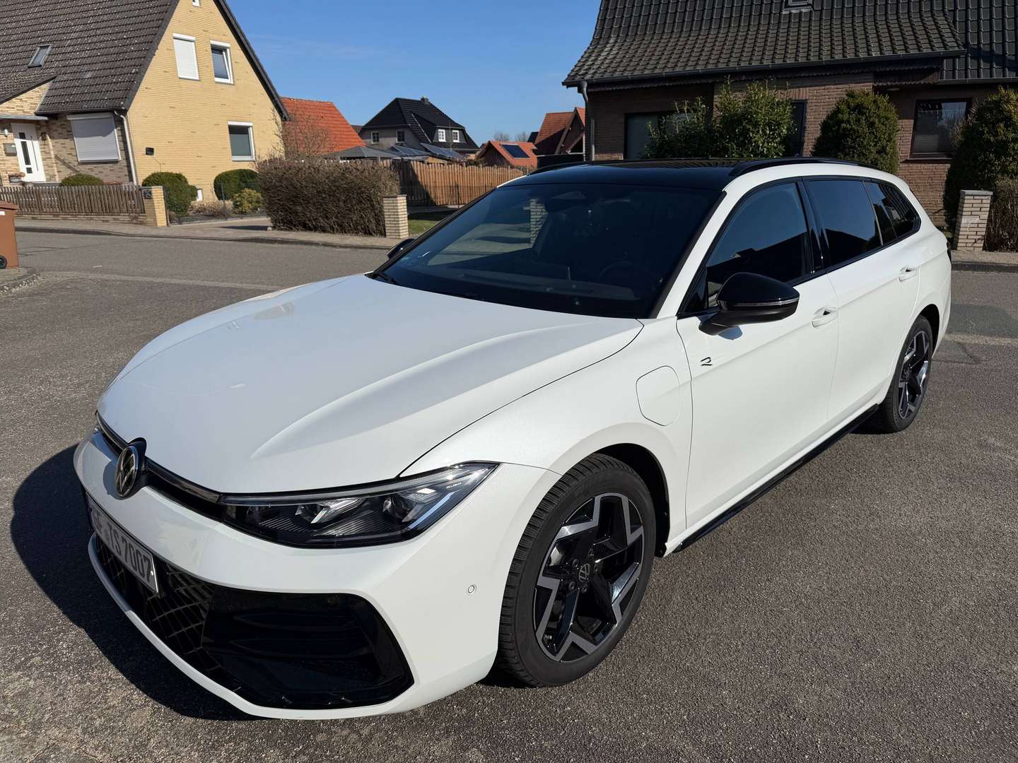 Volkswagen Passat Variant | 2025