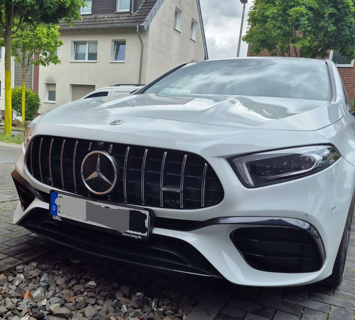 Mercedes Benz A | 2020