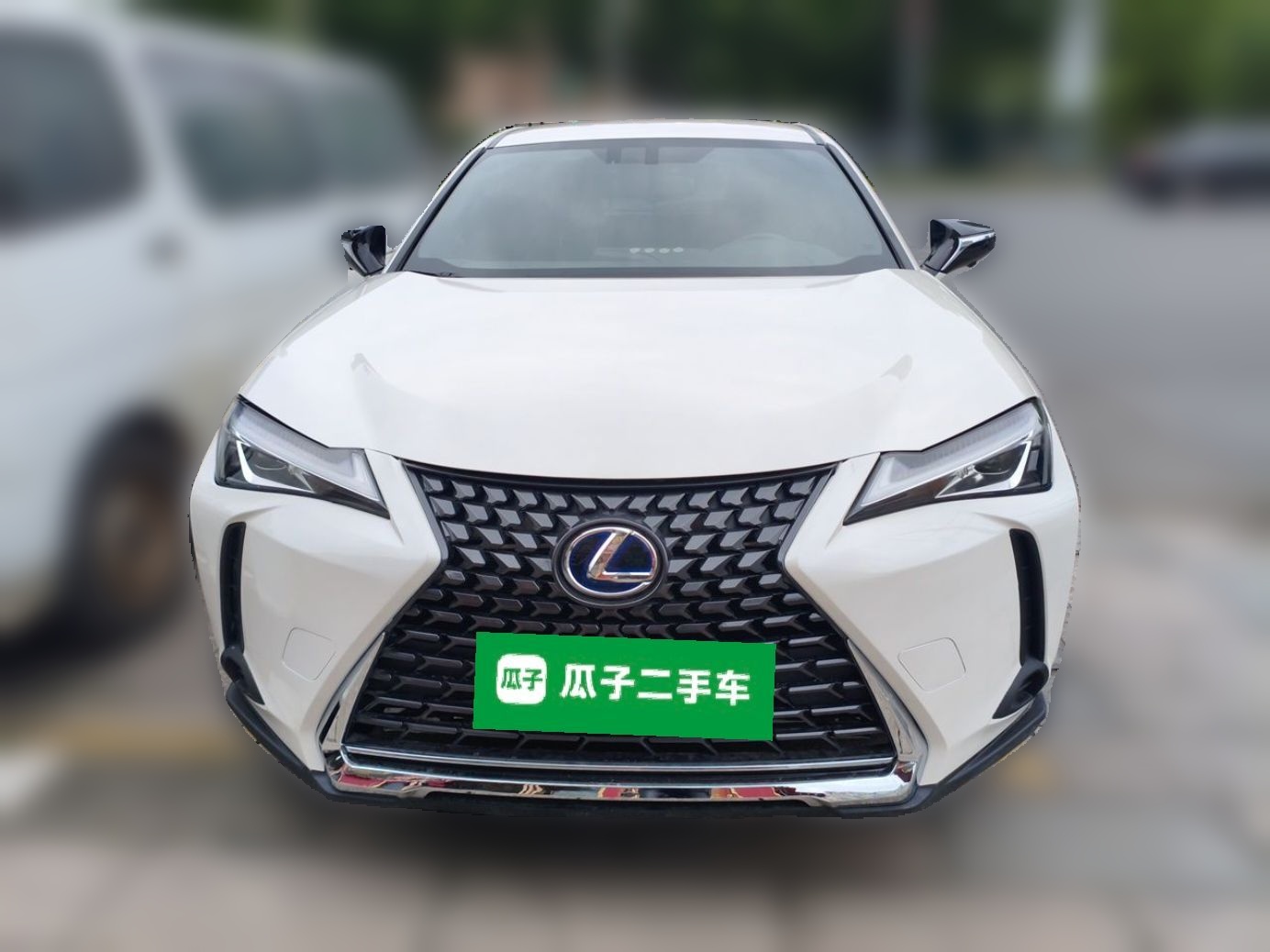 Lexus UX | 2020